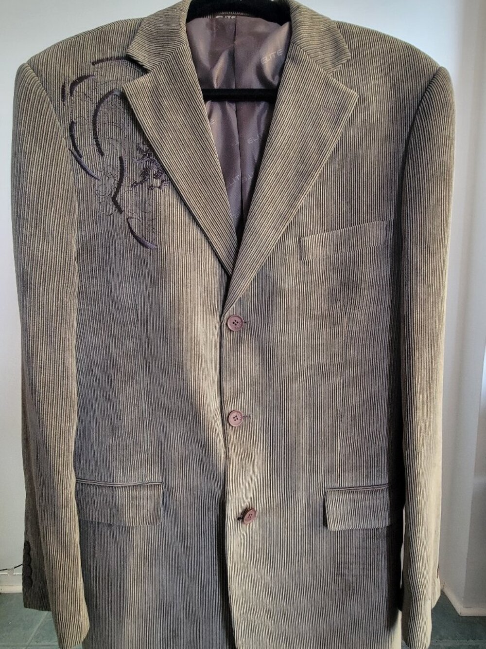 Elite Eddie Domani Men’s Embroidered Corduroy Blazer / Sport Coat – Size 40R